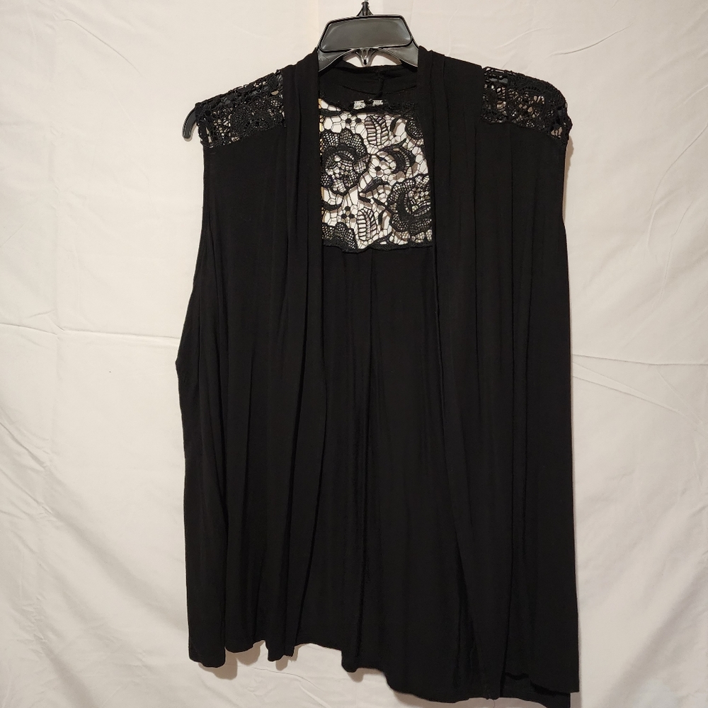 Cable & Gauge Woman wrap